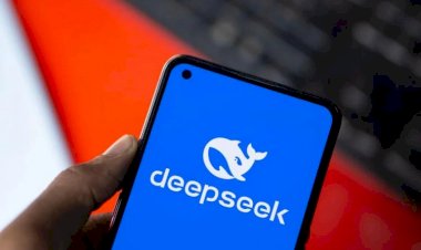 Китайская нейросеть DeepSeek обрушила акции мировых IT-компаний